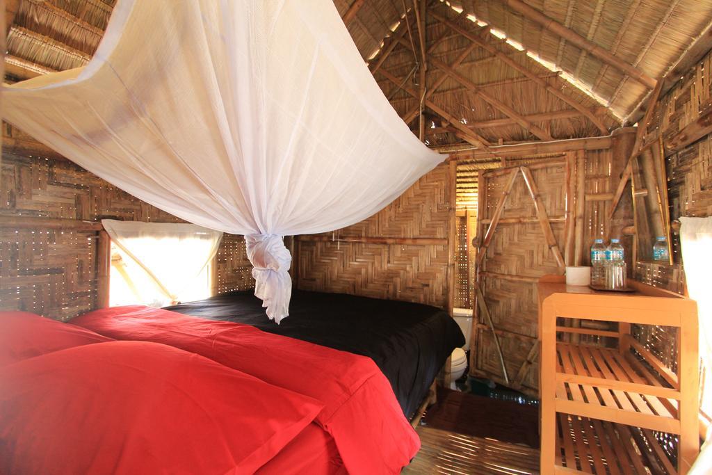Chalee Tropicana Bungalow Phajam-sziget Szoba fotó